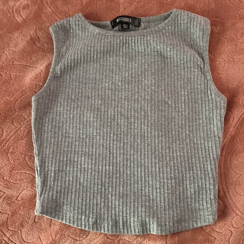 missguided gray crop top